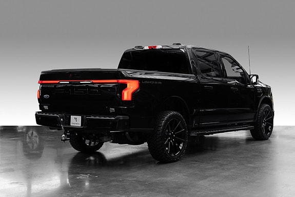 Ford F-150 5 of 30