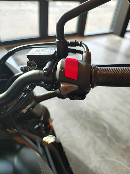 Honda CMX500 REBEL S 3 of 9