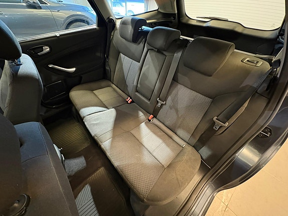 Ford Mondeo 6 of 7