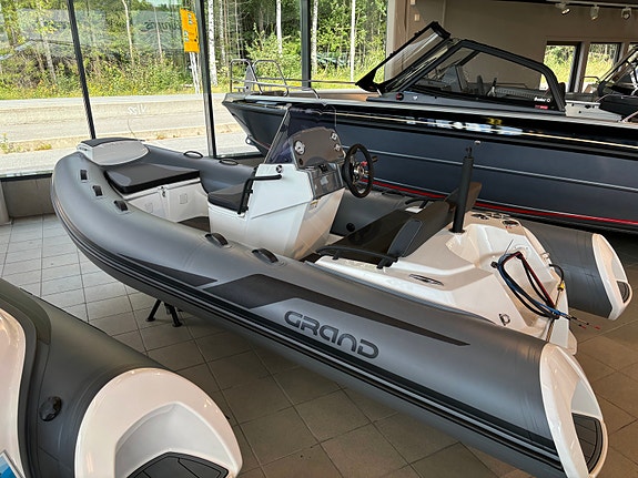 Grand 420 Golden Line Yamaha F40