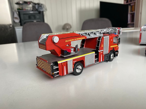 Product image 2 of 9
