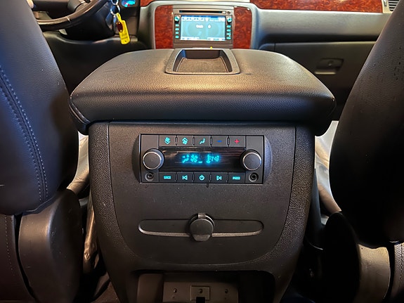 Chevrolet Tahoe 9 of 30