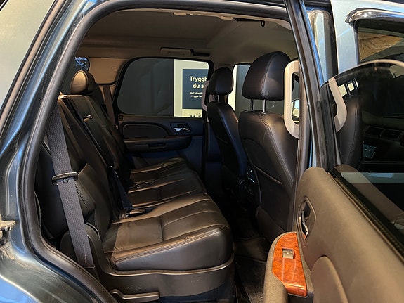 Chevrolet Tahoe 5 of 5