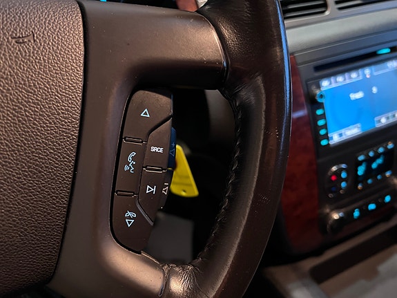 Chevrolet Tahoe 17 of 30