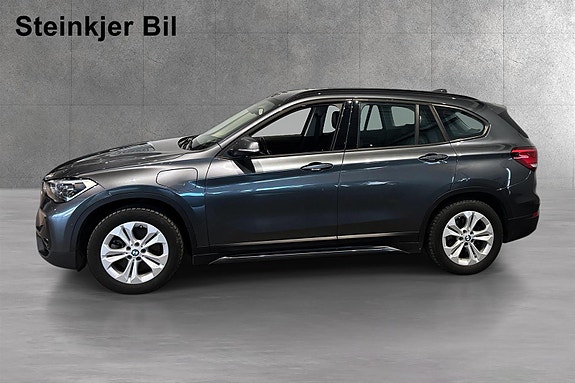 BMW X1 2 of 5