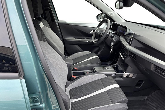 Opel Frontera 23 of 26