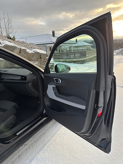 Polestar 2 13 of 30