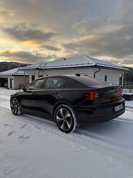 Polestar 2 6 of 30