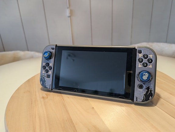 Product image 2 of 8