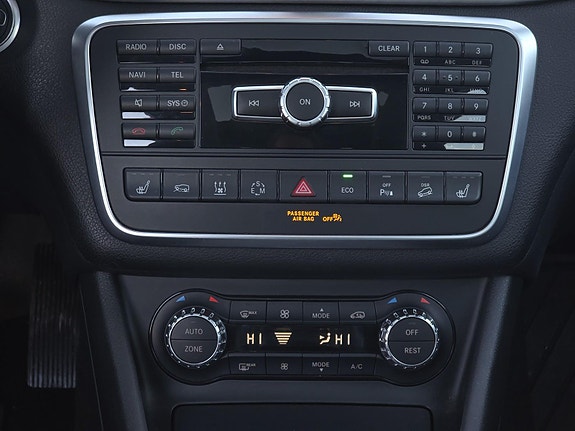 Mercedes-Benz GLA220 d 13 of 25