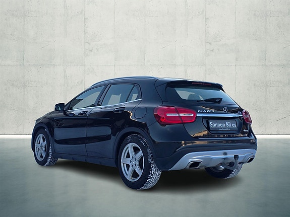 Mercedes-Benz GLA220 d 8 of 25
