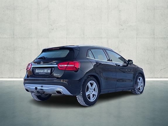 Mercedes-Benz GLA220 d 6 of 25