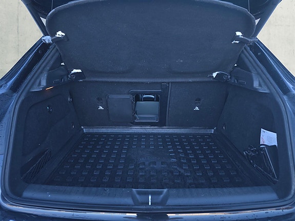 Mercedes-Benz GLA220 d 23 of 25