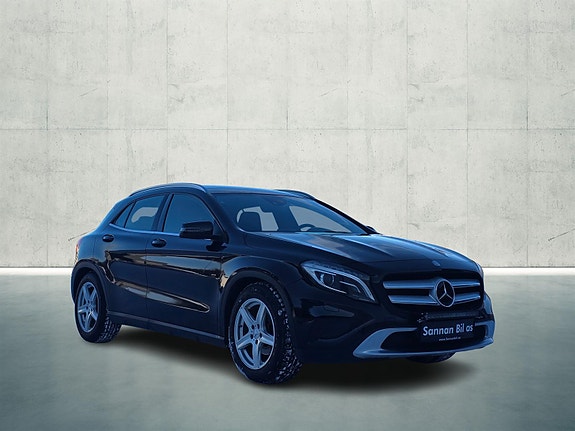 Mercedes-Benz GLA220 d 3 of 25