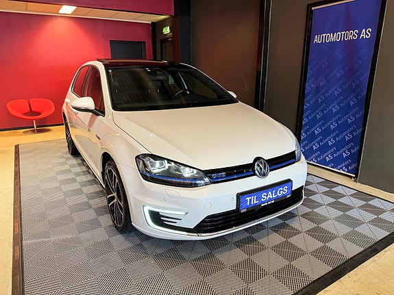 Volkswagen Golf VII 2 of 5