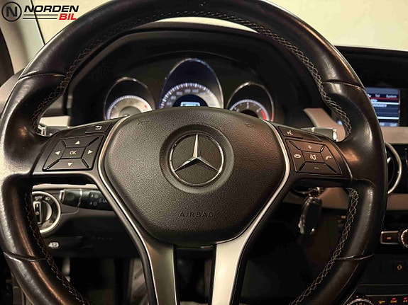 Mercedes-Benz GLK220 14 of 24