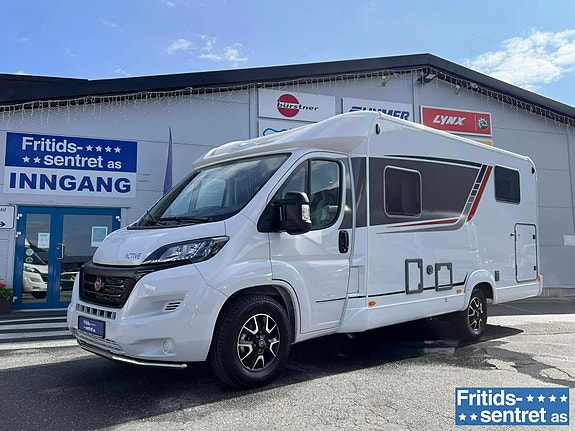 Bürstner Nexxo Van T 690 G 2,2 / 140 hk *LEKKERT DESIGN OG SMARTE LØSNINGER*