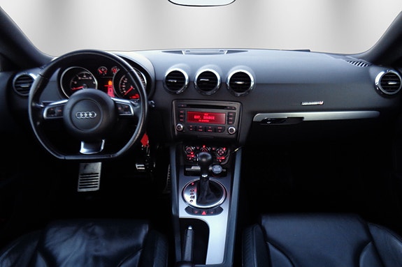 Audi TT 16 of 30