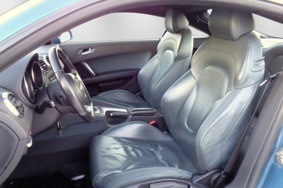 Audi TT 12 of 30