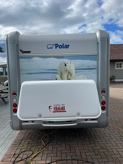 Polar 4 of 25
