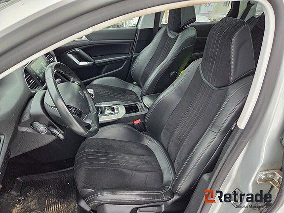 Peugeot 308 5 of 10