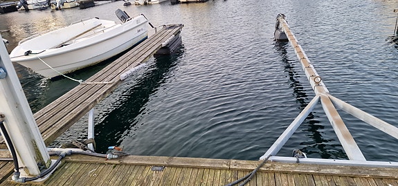 Båtplass på Bakerøy til salgs. - Haugesjøen Båtforening 3 of 9