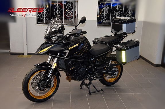 QJ Motor SRT 900 SX - Adventure med mye utstyr! 2 of 16