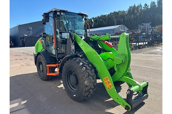 Liugong 820 TE Electric 2 of 30