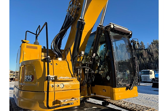 Cat 325 NG 17 of 30