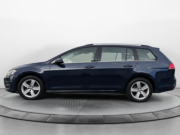 Volkswagen Golf 2 of 30