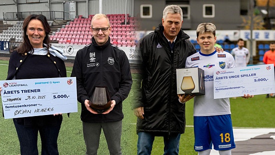 Daglig leder Kari Lindevik delte ut pris til Årets trener 2025 i PostNord-ligaen Ørjan Heldal, Strømmen IF. Kommersiell rådgiver Jo Bergsvand delte ut pris til Årets unge spiller i PostNord-Ligaen 2025, Peder Brekke fra Alta IF.