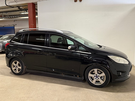 Ford Grand C-MAX 17 of 30