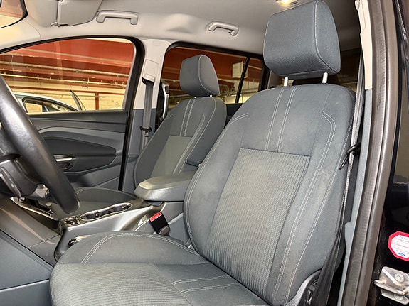 Ford Grand C-MAX 22 of 30