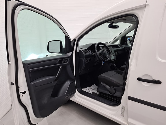 Volkswagen Caddy Maxi 7 of 30