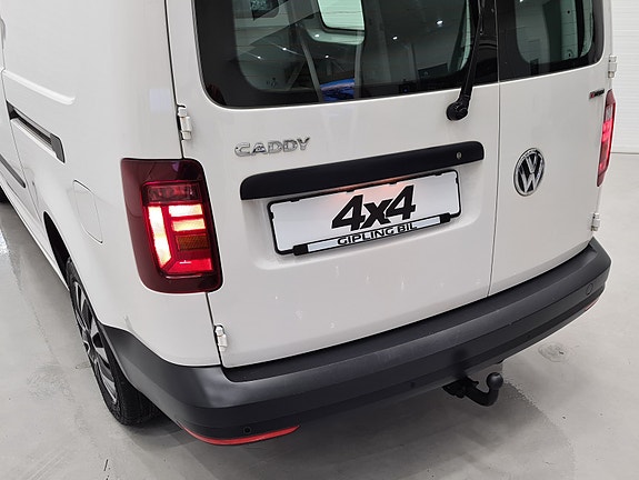 Volkswagen Caddy Maxi 27 of 30