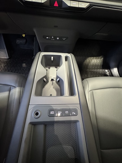 Kia EV9 23 of 29