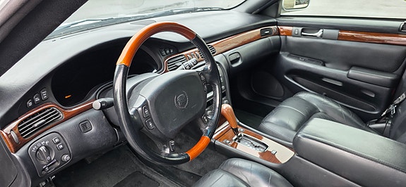 Cadillac Seville 23 of 30