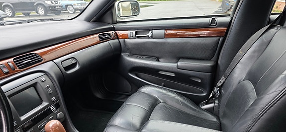 Cadillac Seville 24 of 30