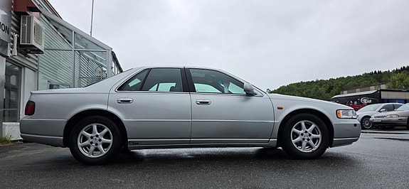 Cadillac Seville 12 of 30