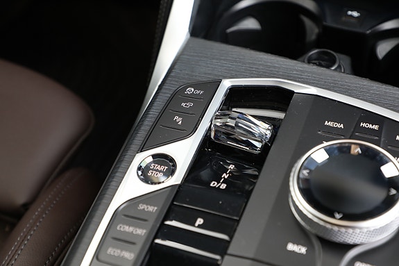 BMW i4 21 of 30