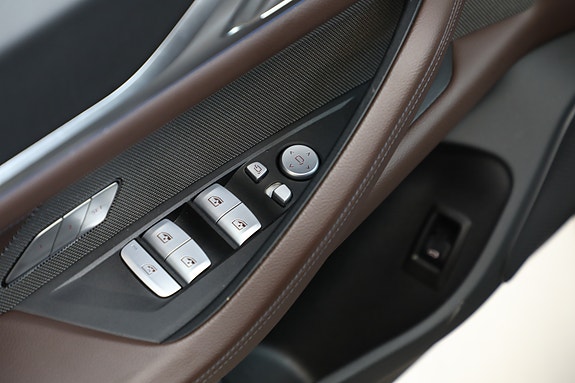 BMW i4 29 of 30