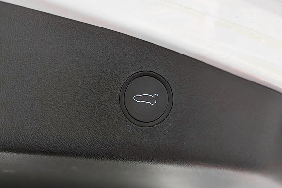 Tesla Model 3 23 of 23