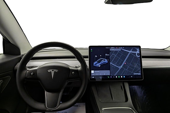Tesla Model 3 12 of 23