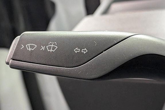 Tesla Model 3 14 of 23