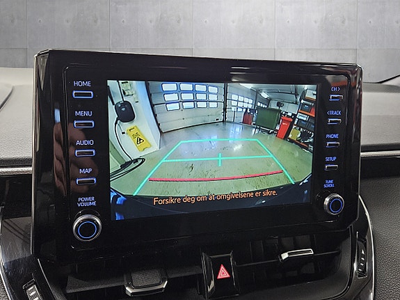 Toyota Corolla 23 of 26