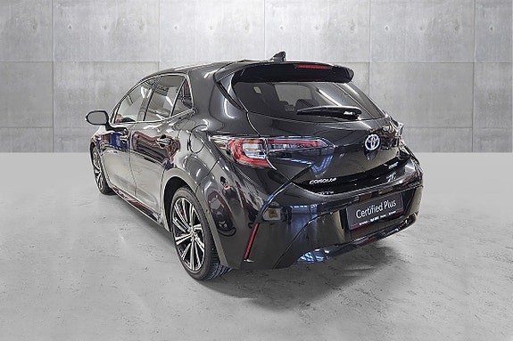 Toyota Corolla 3 of 26