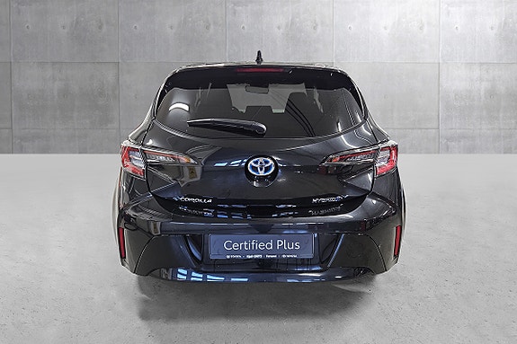 Toyota Corolla 4 of 26