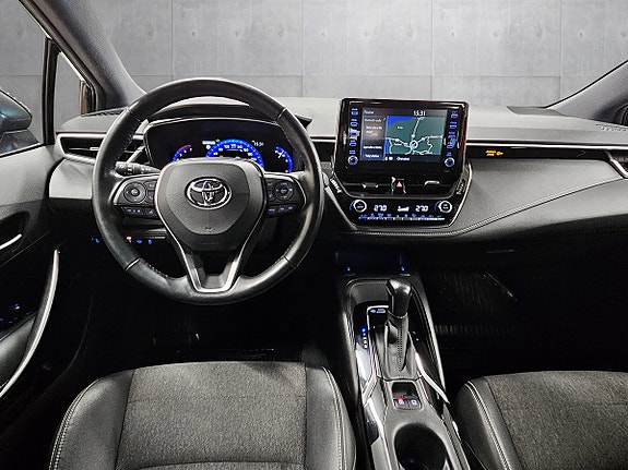 Toyota Corolla 16 of 26