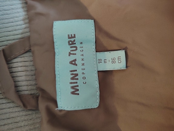 Product image 8 of 9
