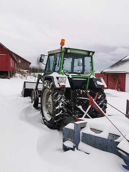 Deutz Fahr 6807C 10 of 15